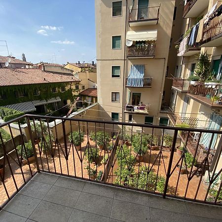 Case Vr Holiday Residenza 2 Di Picche Verona Dış mekan fotoğraf